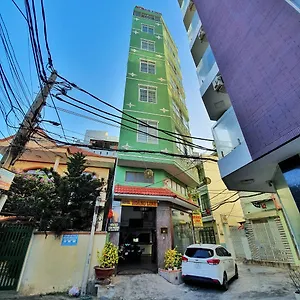 Hoang Linh ** ブンタオ